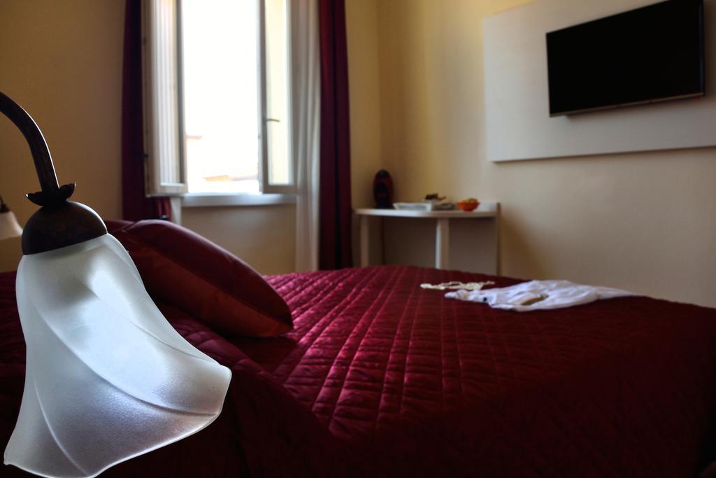 Boutique Hotel Casa Faccioli 볼로냐 객실 사진